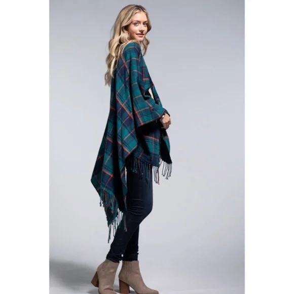 SOLD OUT Teal Plaid Blanket Ruana Knit Fall Winter Fringe Open Poncho Wrap - Picture 6 of 6